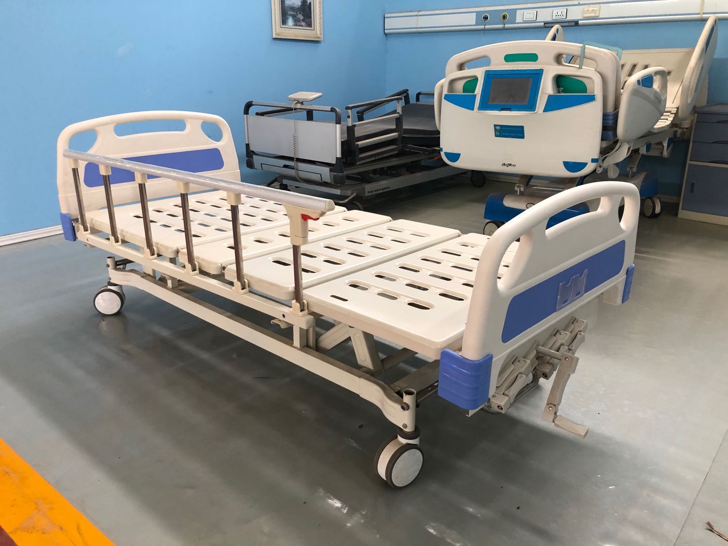 four crank hospital bed for sale